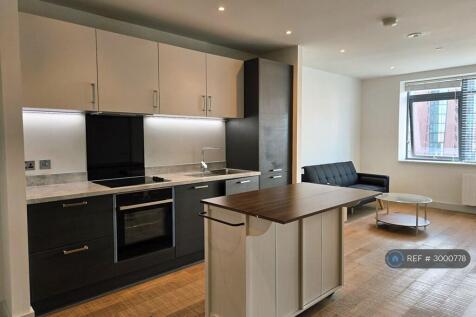 Kitchen Dining &amp; Living