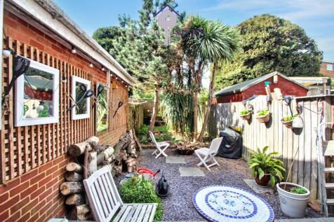THREE BEDROOM HOUSE FURNISHED