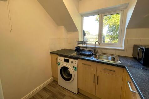 Kitchen (2)