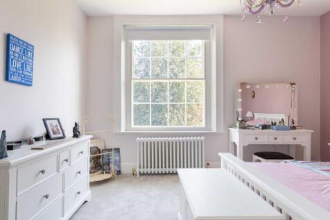 5 bed, 2 bath Detached in Manchester - Photo 20