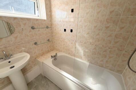 Anson Street, Barrow-In-Furness, LA14 photo 3