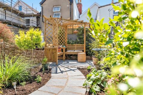 North View, Westbury Park Pergola.jpg