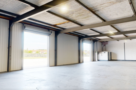 Light Industrial to rent Image 4