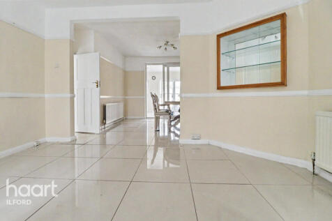 Forest Road, ILFORD photo 5