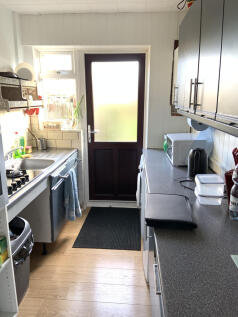 Semi-Detached house for sale in Isleworth