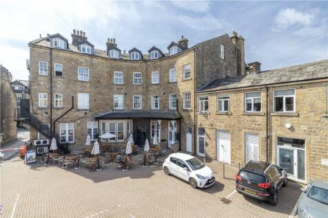 Rear Of The Crescent