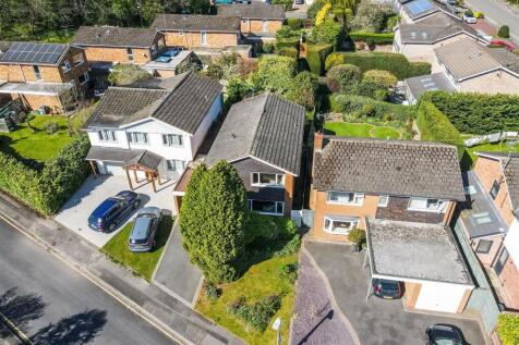 4 Weston Close_27.jpg