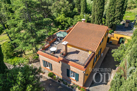 VILLA LE PINETE -1.j