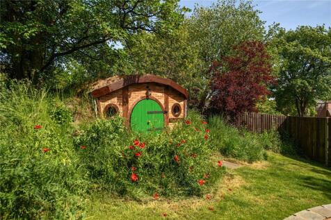Hobbit House