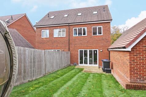 Garden / Rear External