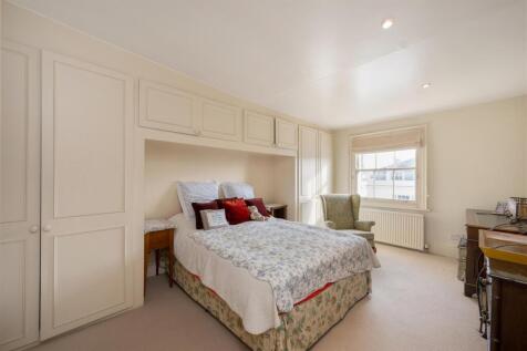 Flat 3, 3 Eaton Place Hi-24.jpg