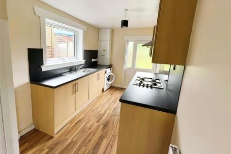 Finedon Terrace, Dundee, DD4 photo 4