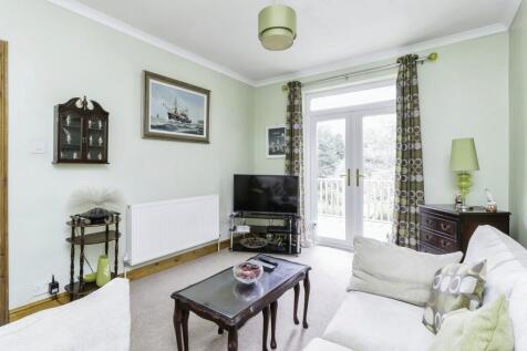 Sitting Room/Bedroom