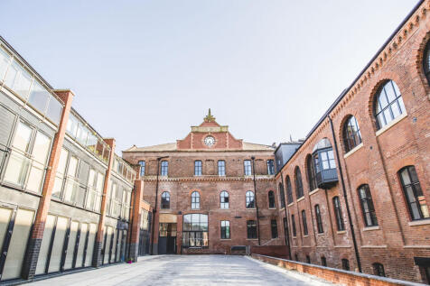 81qbreeweryQueens Brewery - Ext 9.jpg