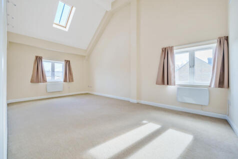 Miller House, Northfield Farm Lane, Witney, Oxfordshire photo 4