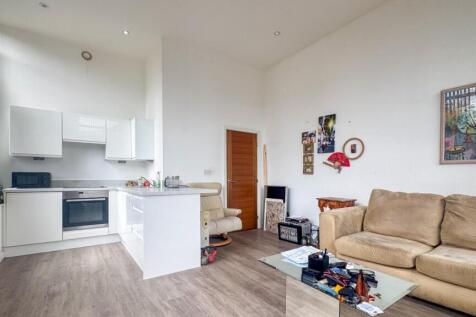 Bellmont Lodge, The Mundells, Welwyn Garden City photo 3