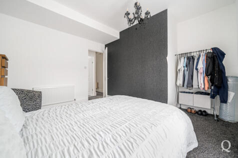 15358fba-0e7b-4a4...