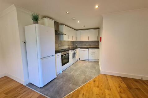 Riverside Court, Biggleswade photo 2