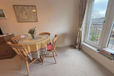 21 Pegasus Court ...