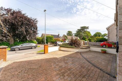 15 Grassmere Rd Yatton BS49 4DD 63.jpg