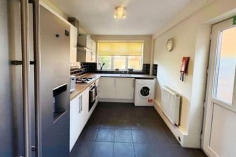 Communal Kitchen