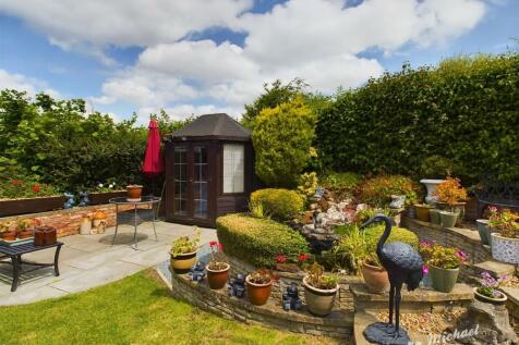 CAM02773G0-PR0140-STILL004-thumbnail-h750-70