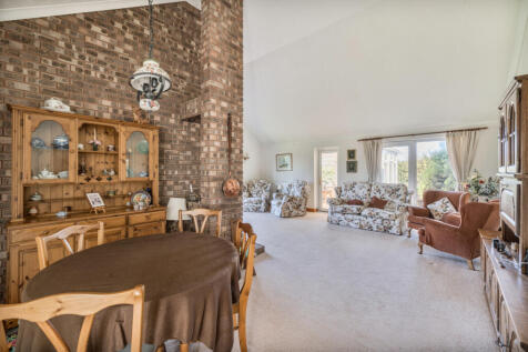 1359328-9-68d5257...