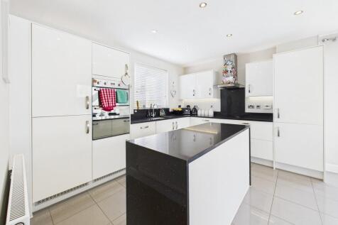 CAM02854G0-PR0359...