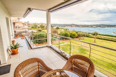 Luxury flat with views of the port of Mahón