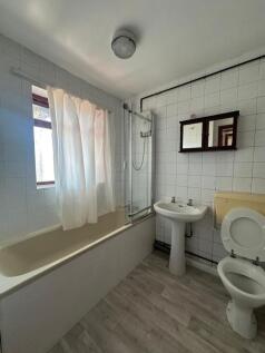 6 Charlotte St, CV31 3EB photo 5