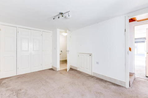 6650b7db25f1d_The Chalet_10