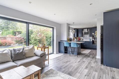 KITCHEN LIVING ROOM