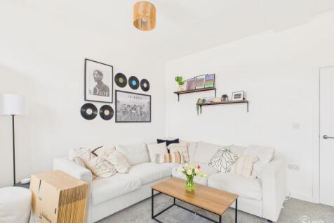 Open Plan Kitchen, Lounge and Diner