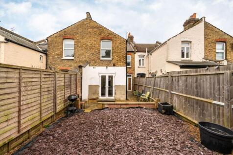 Garratt Lane, Tooting, London, SW17 photo 4