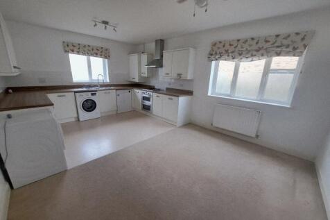 Stone Hill, Loves Farm, St Neots photo 4