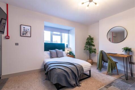 21 castle rd low-res.jpg