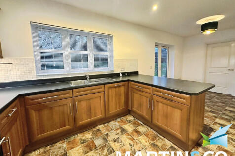 f17d2353-WhatsApp...