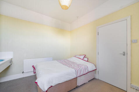 1372821-11-690233...