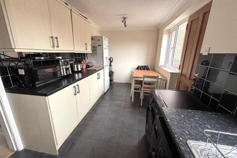 Buckle Court, Selby photo 4