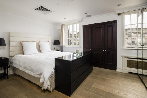 6 bed, 9 bath Town House in London - Photo 19