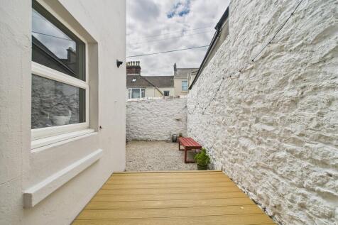 CAM02089G0-PR0541...