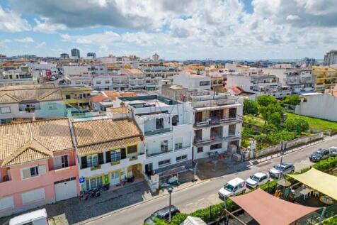 For sale - flats - Quarteira - Hometown Properties