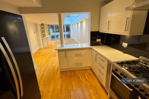 Kitchen And Livingroom