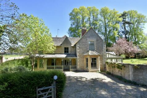 A fine village house