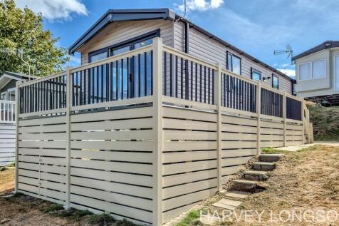 Swift Burgundy 2026 Wood Farm Holiday Home Decking