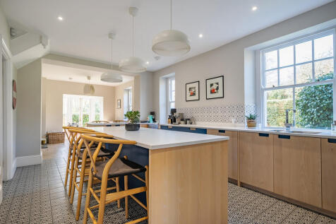 Kitchen Breakfast...