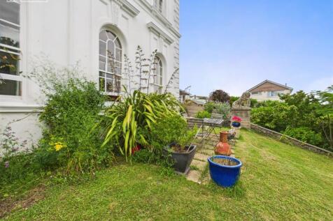 Garden and patio ii.jpg