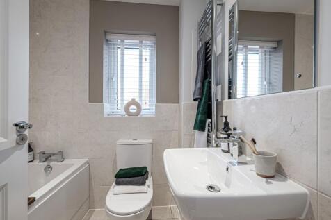 Interior view of our 4 bed Kingsley bathroom