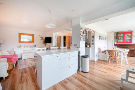 Open Plan Kitchen