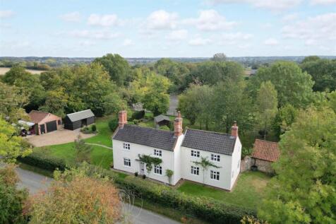Harleston, IP20 - property photo